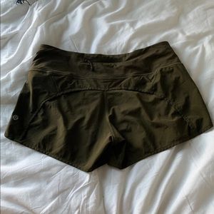 Lulu shorts